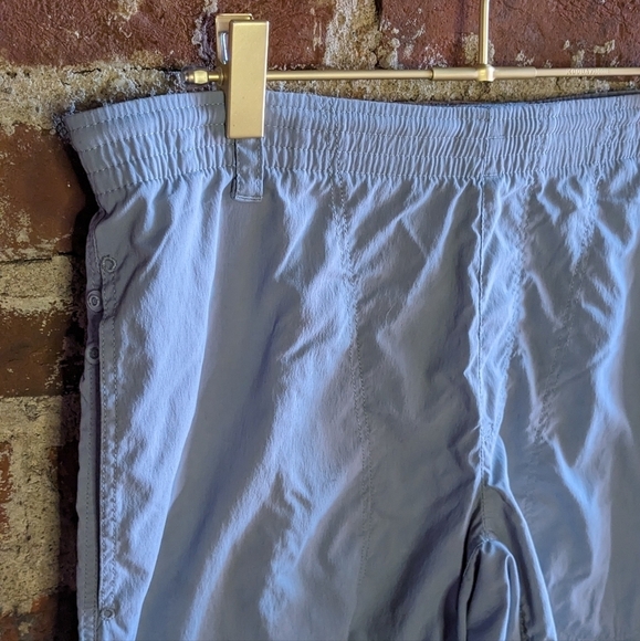 Patagonia XS Light‎ Sage Green Fly Fishing Logo Shorts - Picture 4 of 11